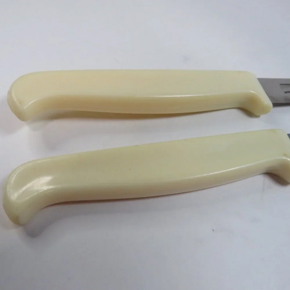 vintage Quikut kitchen (2) knives 1970s Serrated w hooked tip, Bar/Tomato